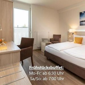 Hotel Am Wiesenweg L 24H Check-In